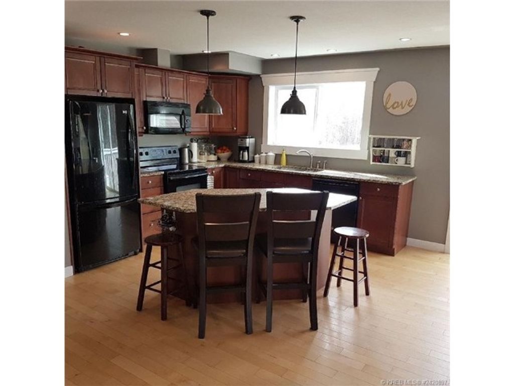 listing image 16511448665773126554
