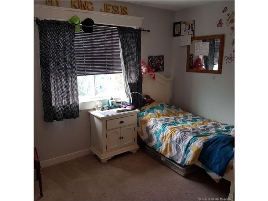 listing image 16513596493997245724