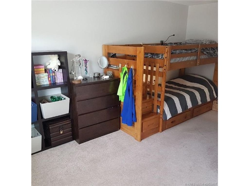 listing image 16511032849705154888