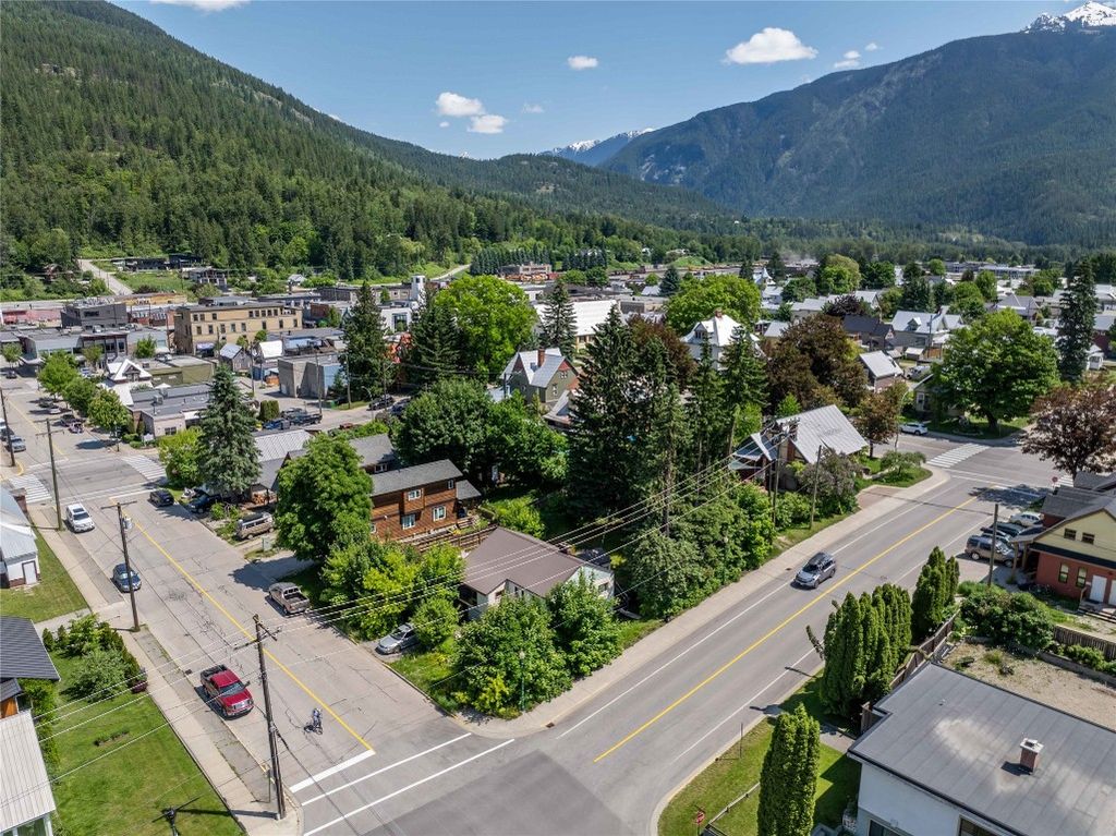 listing image 16519732009466243150