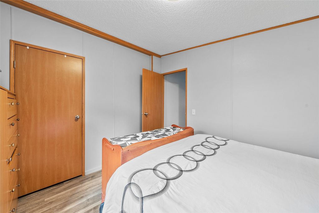 listing image 16514670641234412140