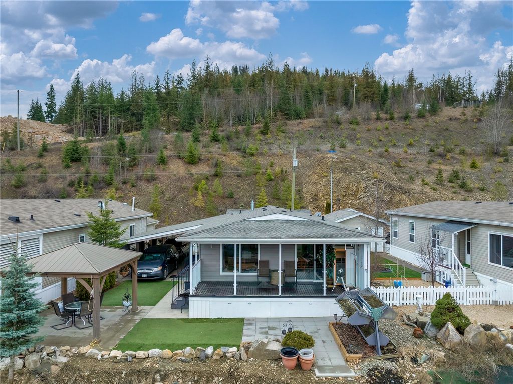 listing image 16514983823225350106