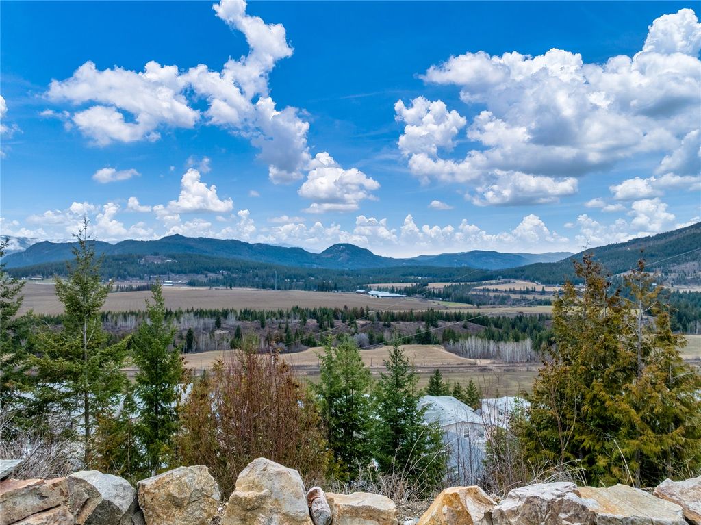 listing image 16517021455805527809