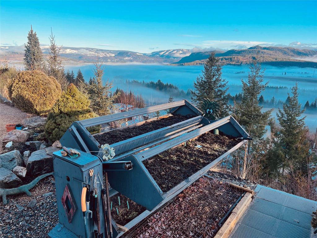 listing image 16518264681509645143