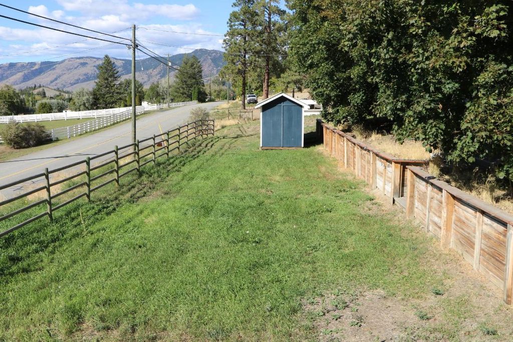 listing image 16514810773699789465