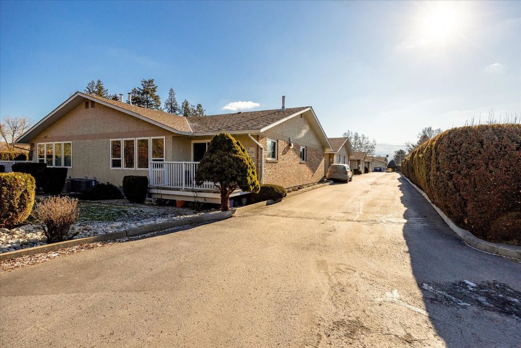 listing image 16510778112879330482