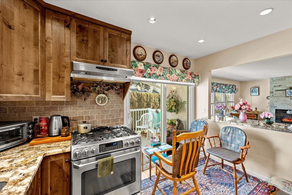 listing image 16510743695054573354