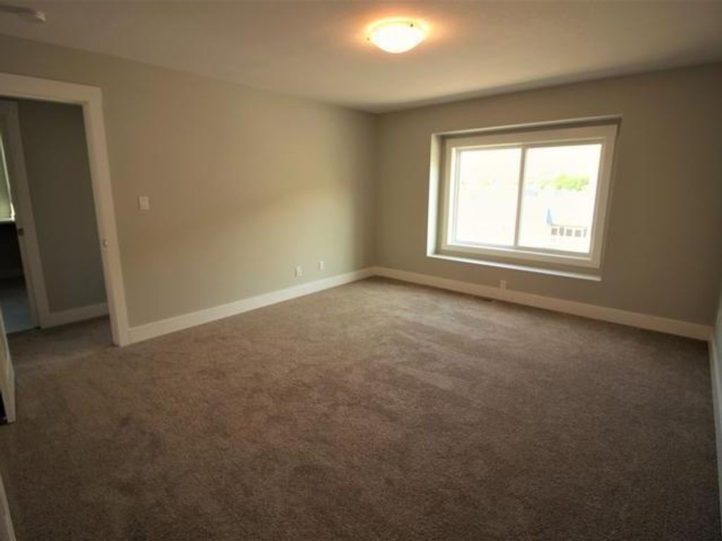 listing image 16513607016606864313