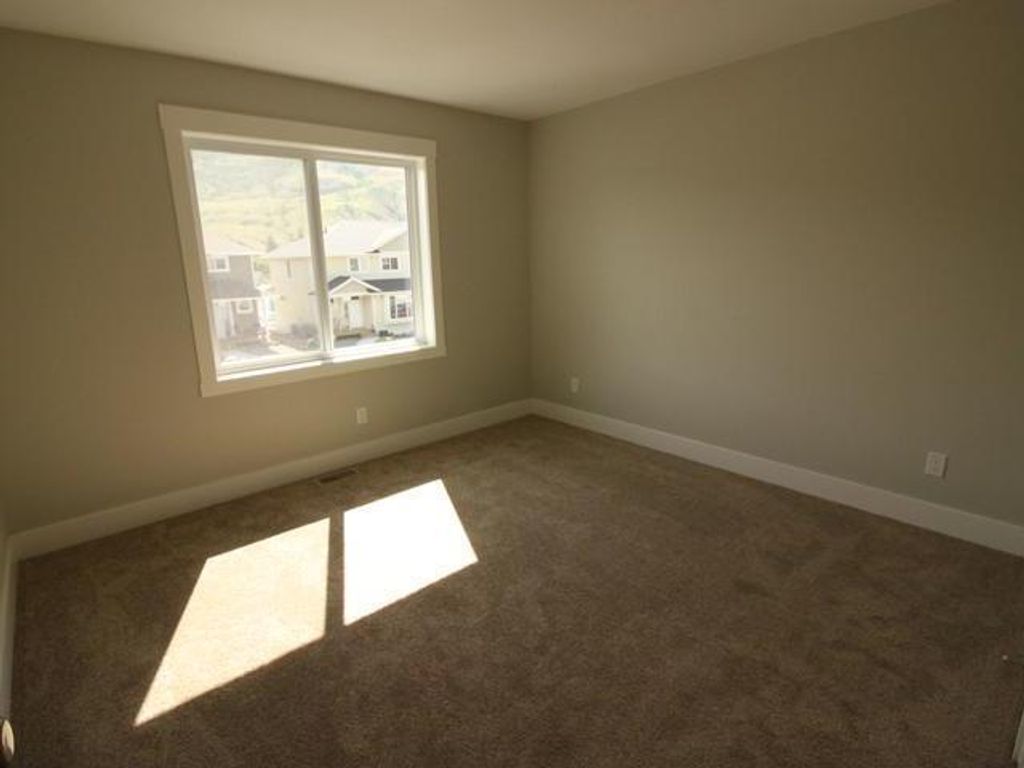 listing image 16517558222128351662