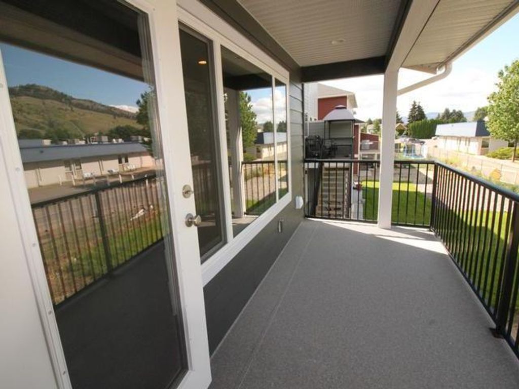 listing image 16516032601426257594