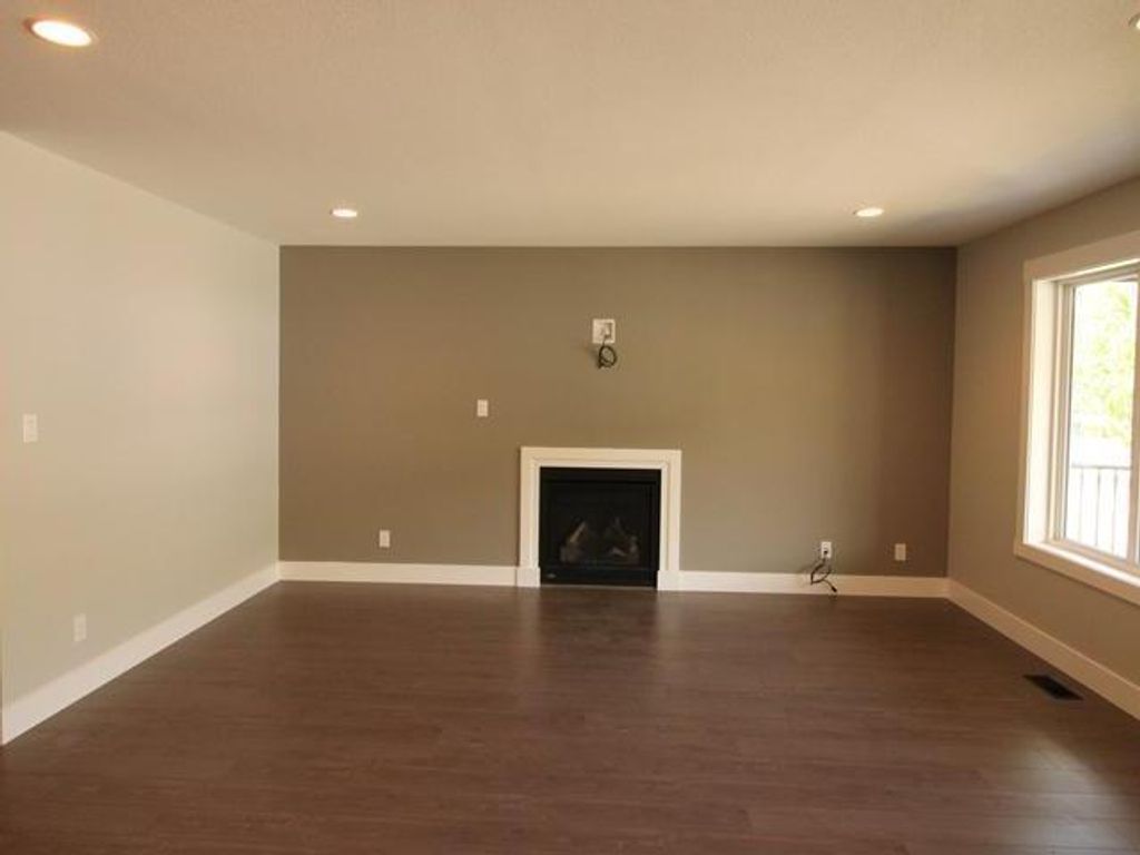 listing image 16511258906770799817