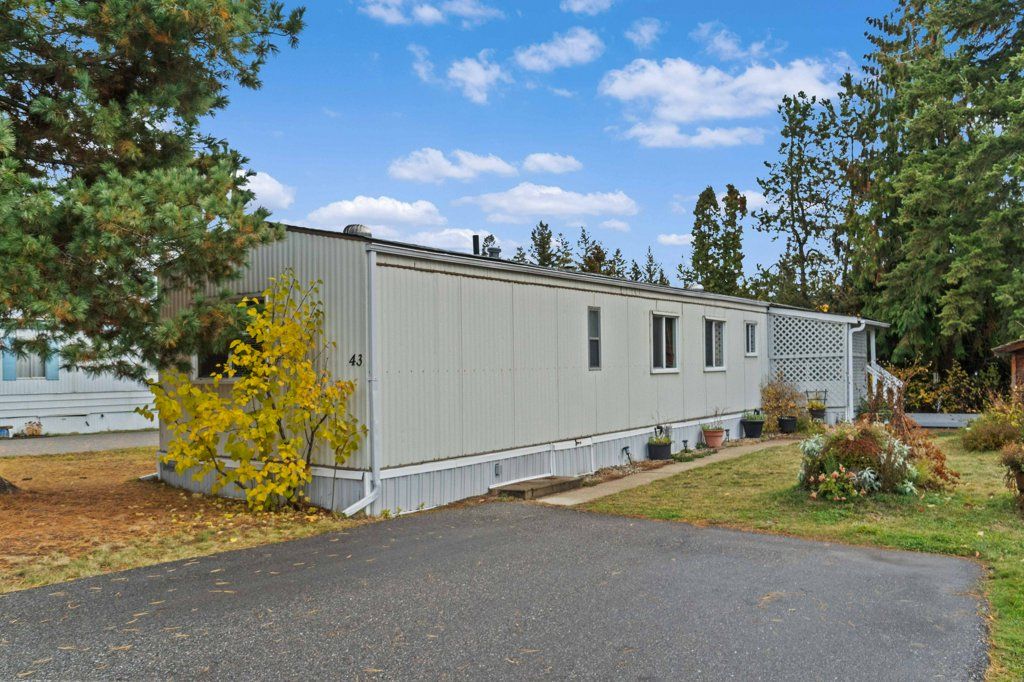 listing image 16514212156857620508