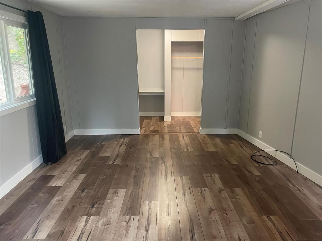 listing image 16517384057586447657