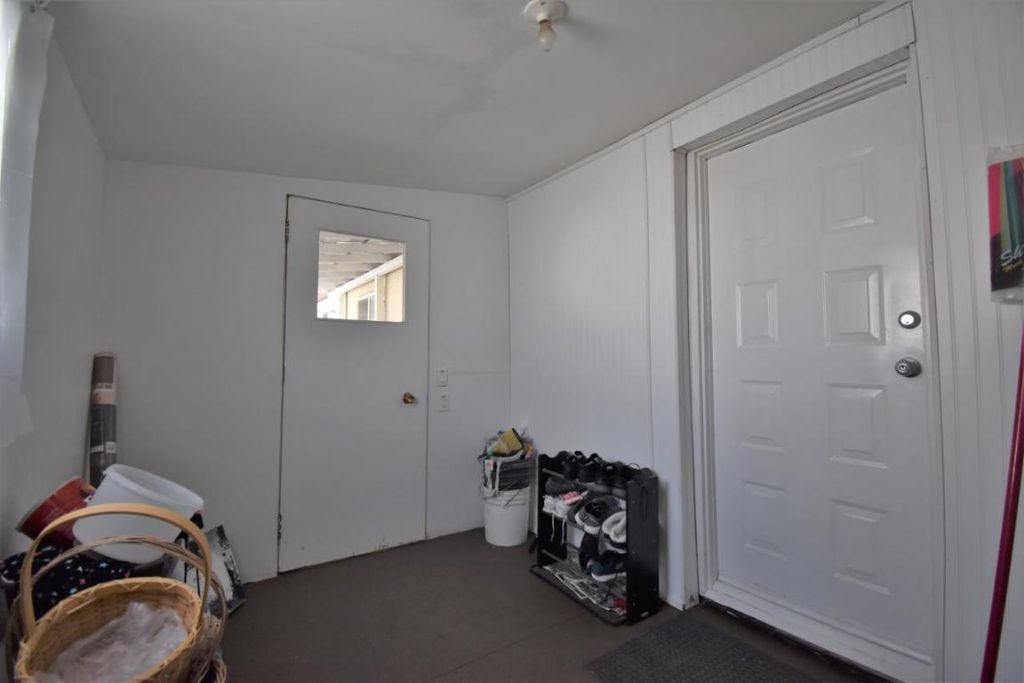listing image 16510562871868363507