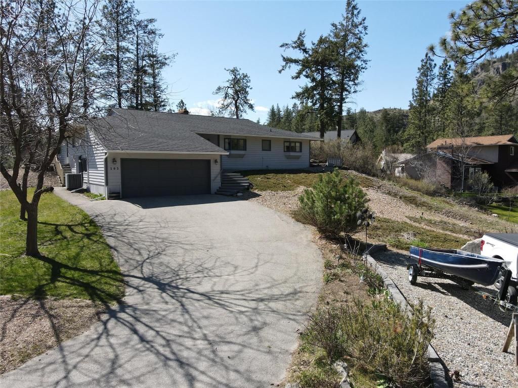 listing image 16513359272308743032