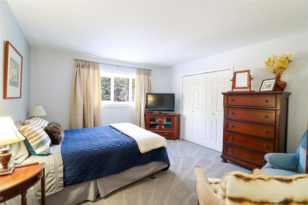 listing image 16518439045022730372