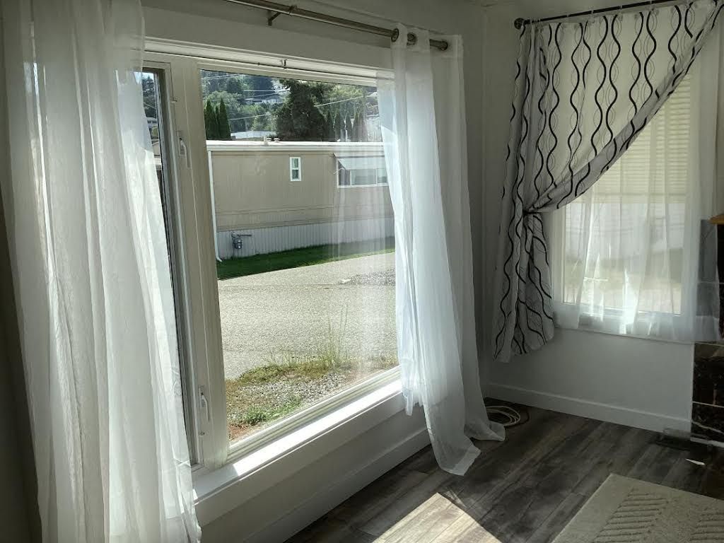 listing image 16513680111018414503