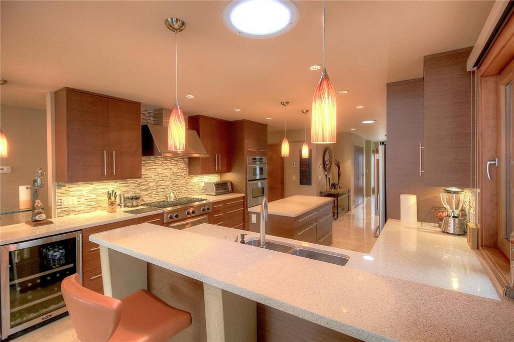listing image 16518004406303954560