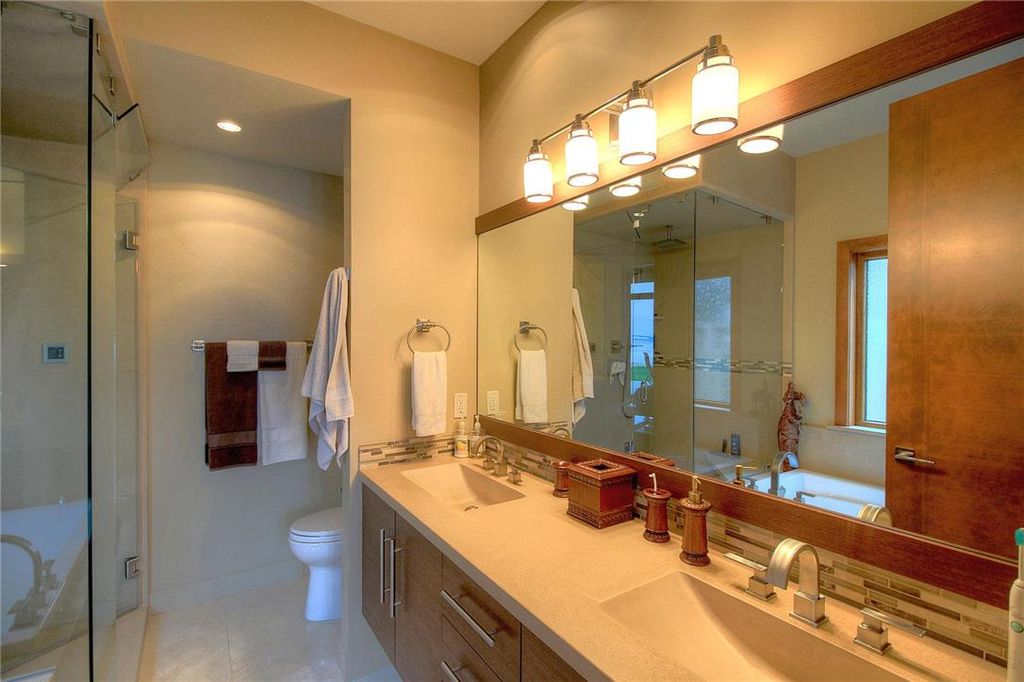 listing image 16515217183928027902