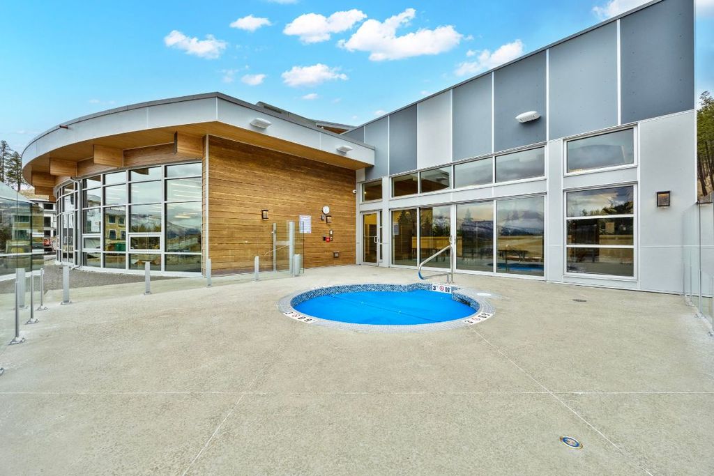 listing image 16513732830826768892