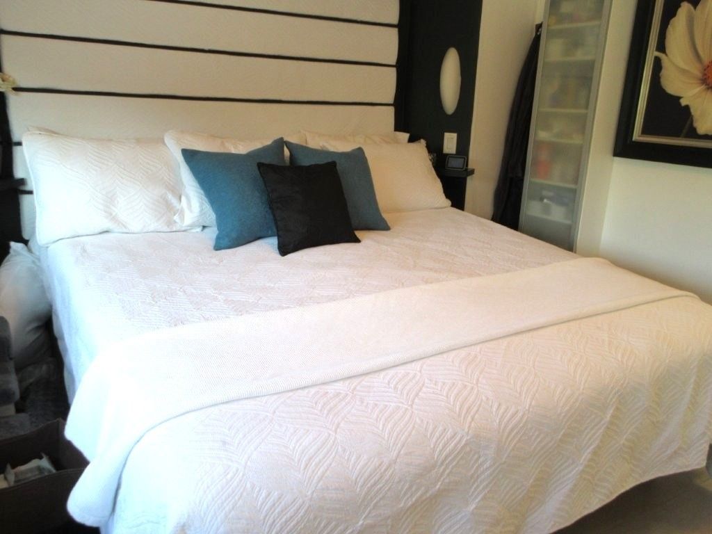 listing image 16514860202647114516