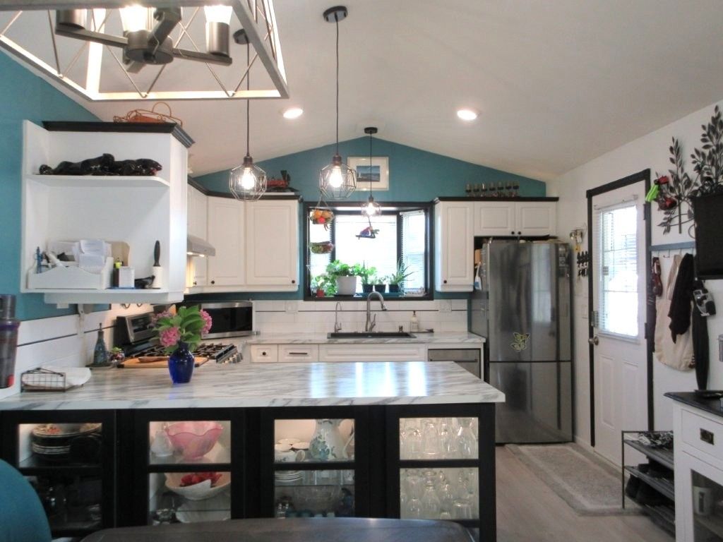 listing image 16515699209400893841