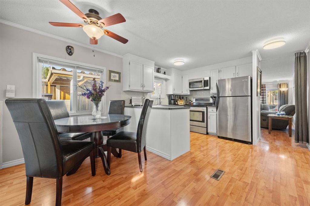 listing image 16516847738346147102