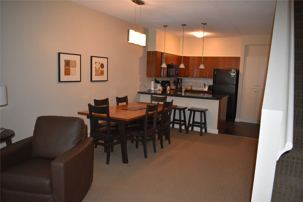 listing image 16510931247488581107