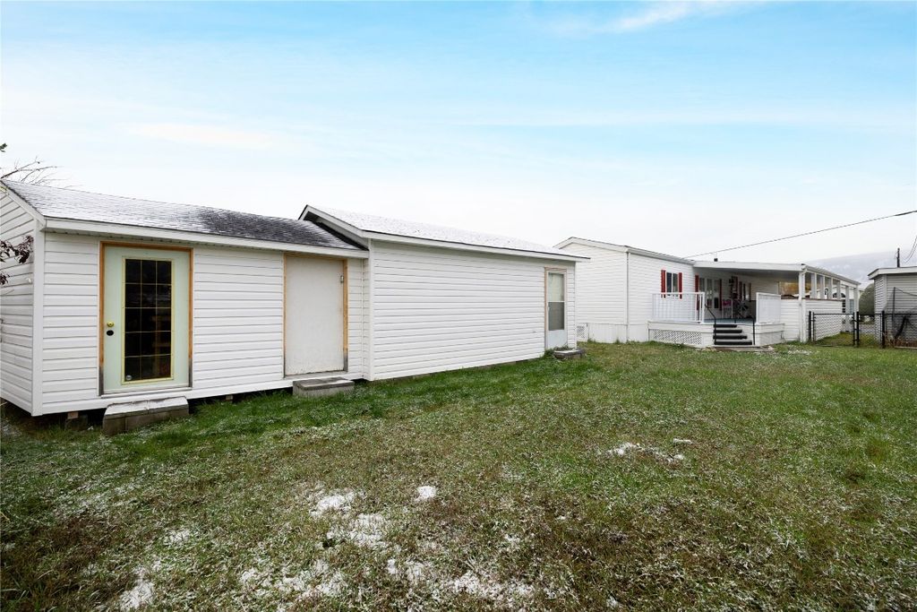 listing image 16518367678206324458