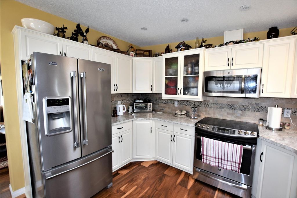 listing image 16515213320544824911