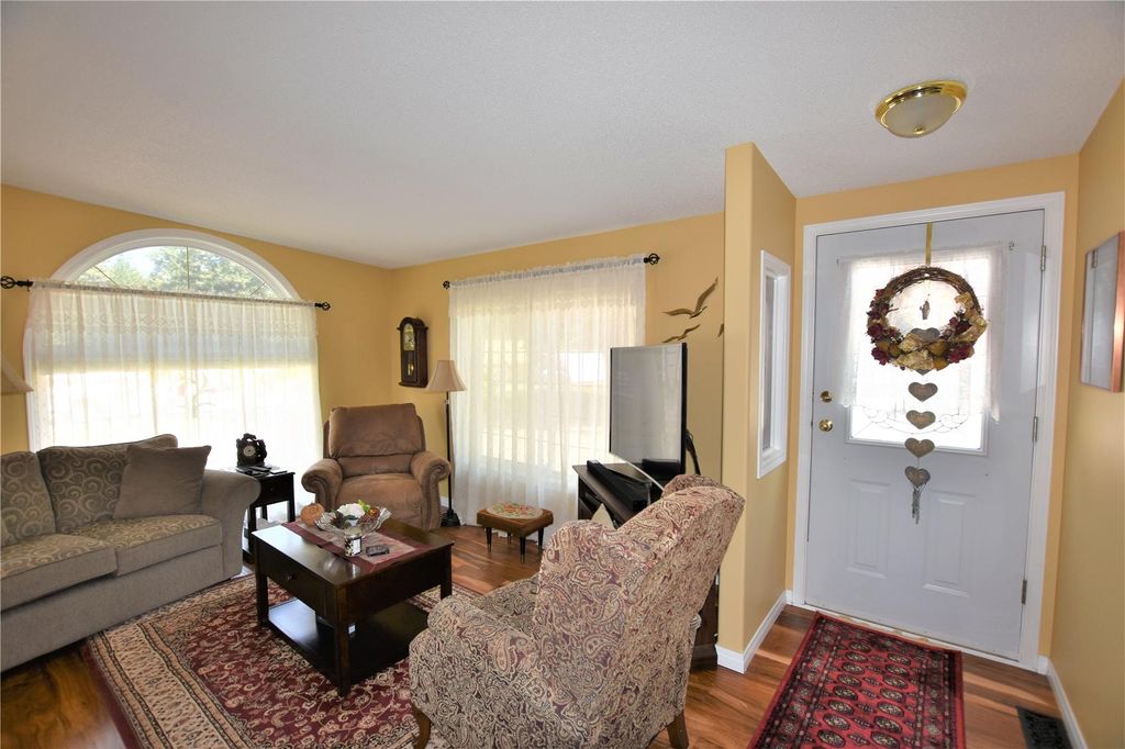 listing image 16516516042784720492