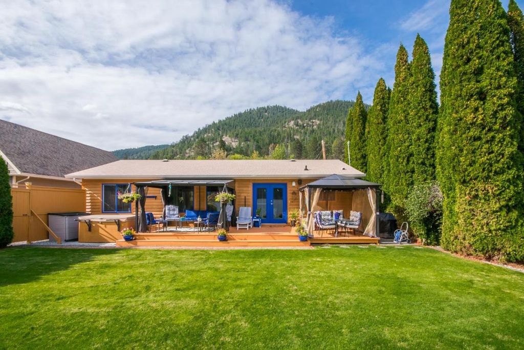listing image 16516644287502228815