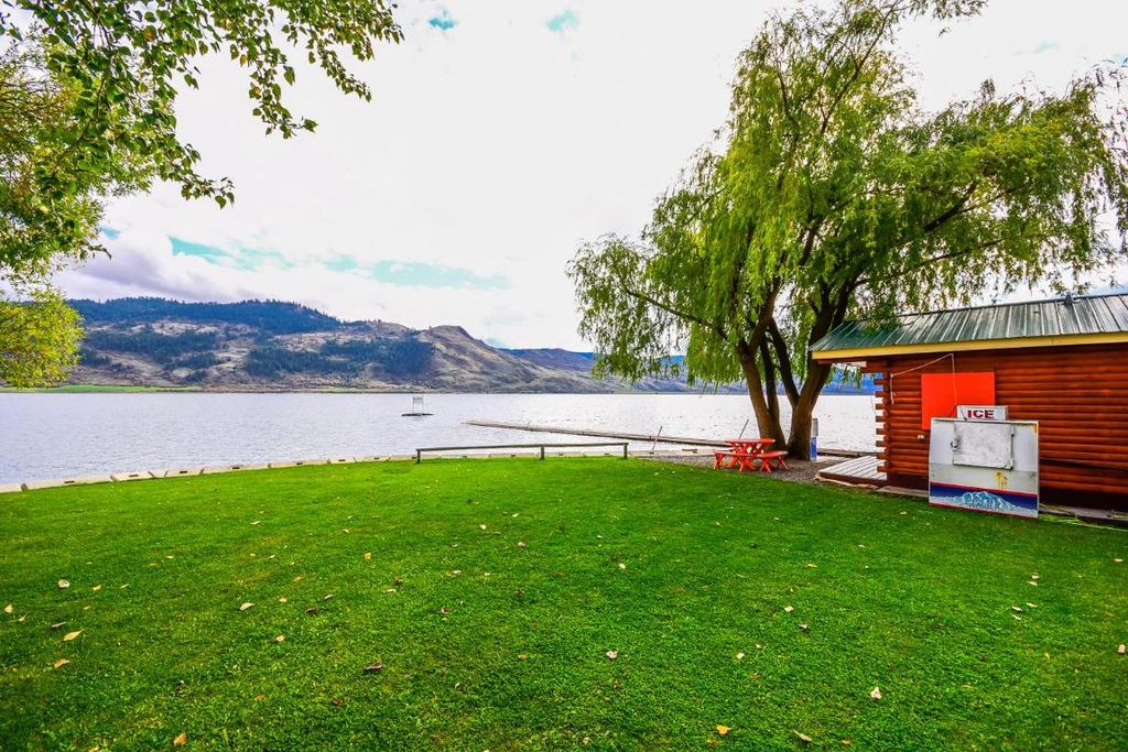 listing image 16513777961034223259