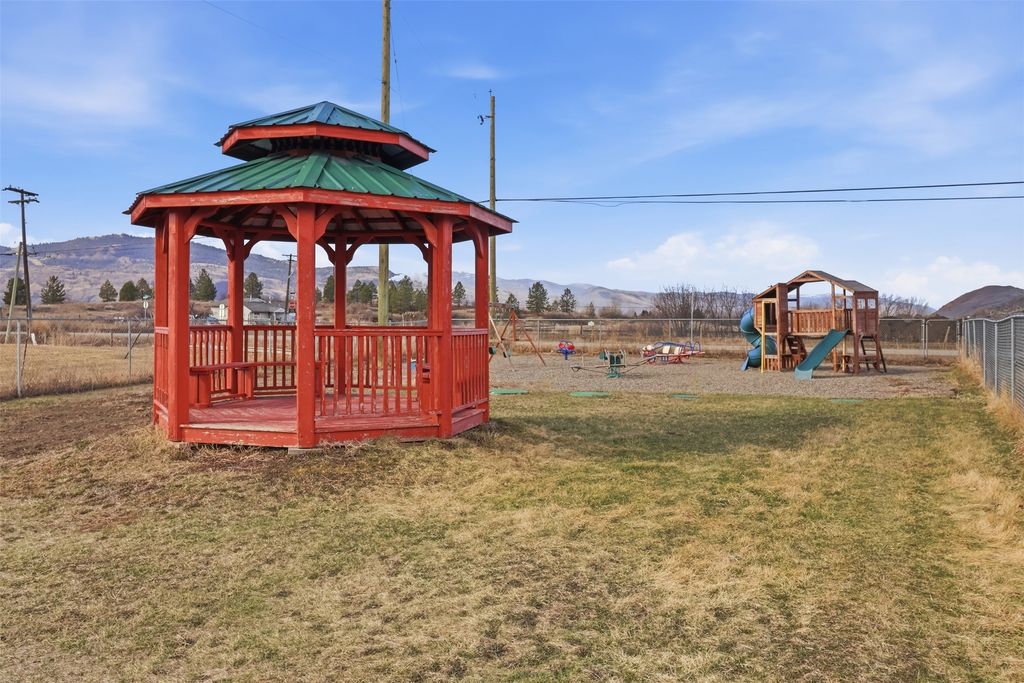 listing image 16516206349158461035