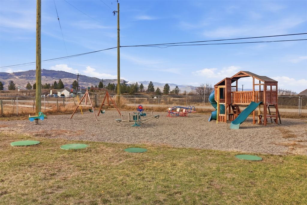 listing image 16517020154246938094