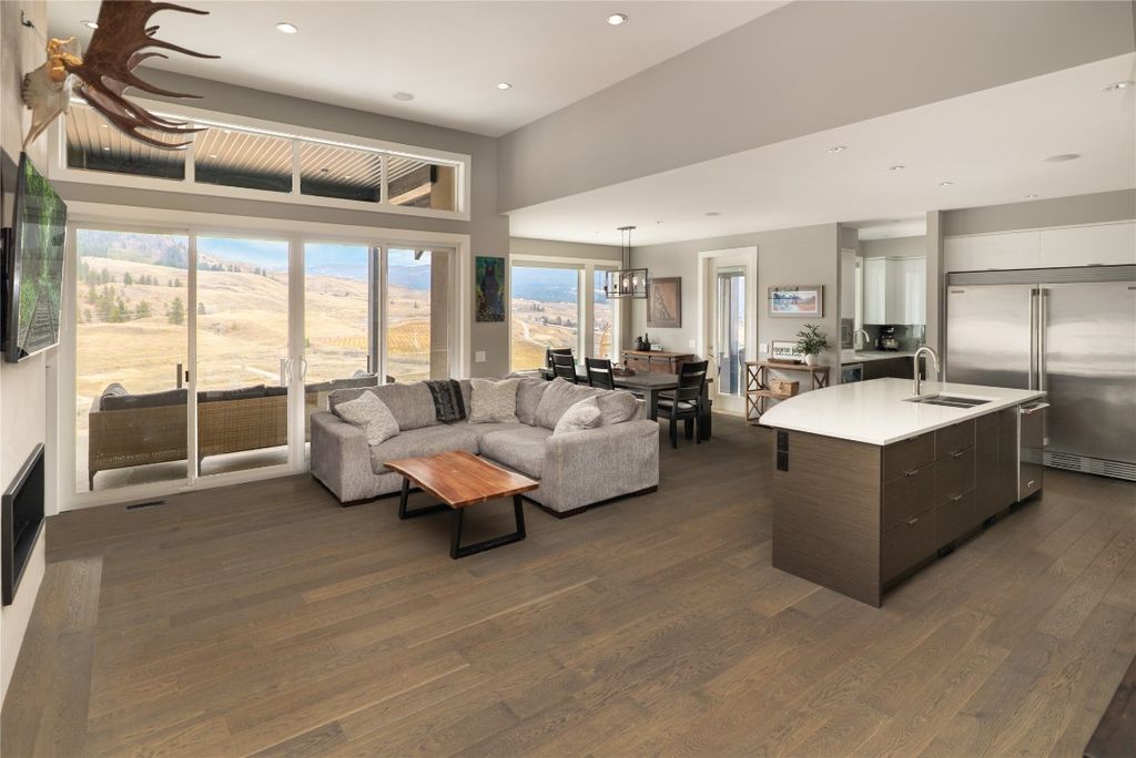 listing image 16516681096615518787