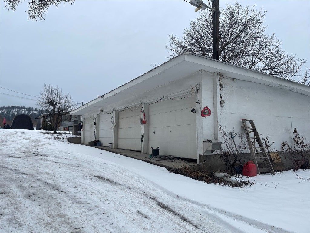 listing image 16516652834110648665