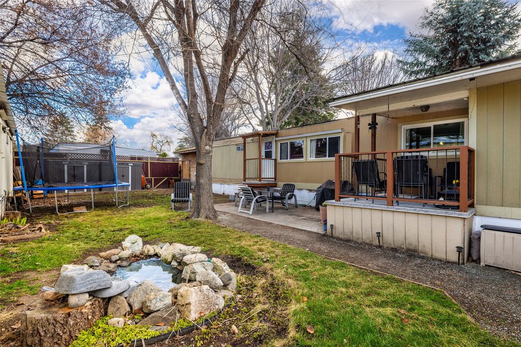 listing image 16518193970317533350