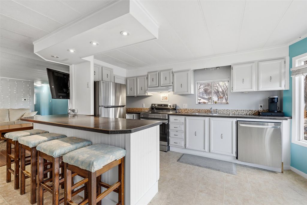 listing image 16517201889439533530