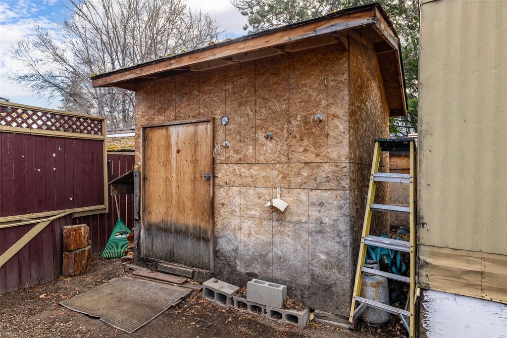 listing image 16517415970066644782