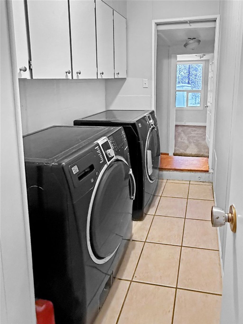 listing image 16514205436935060963