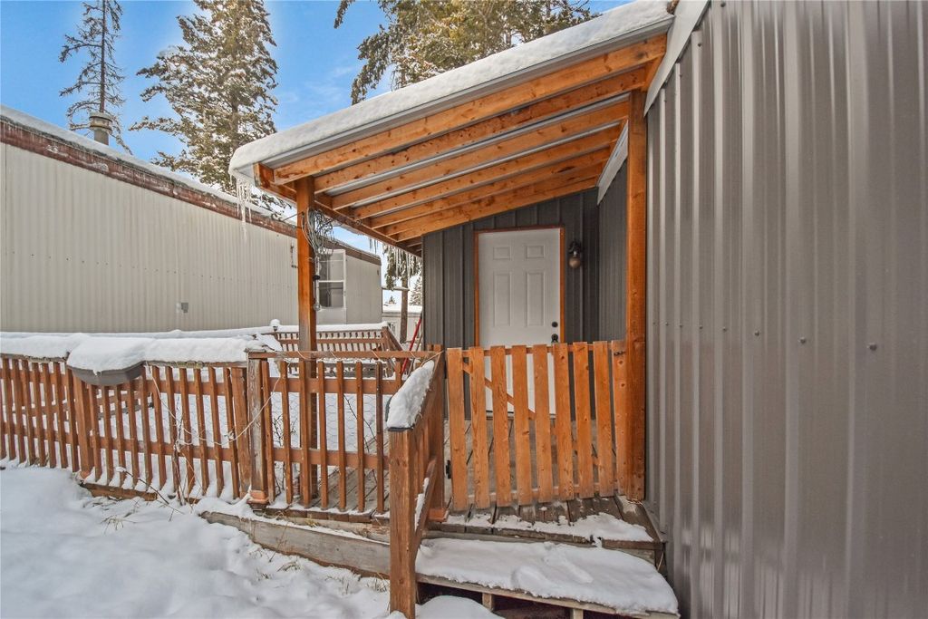 listing image 16511605360487409297