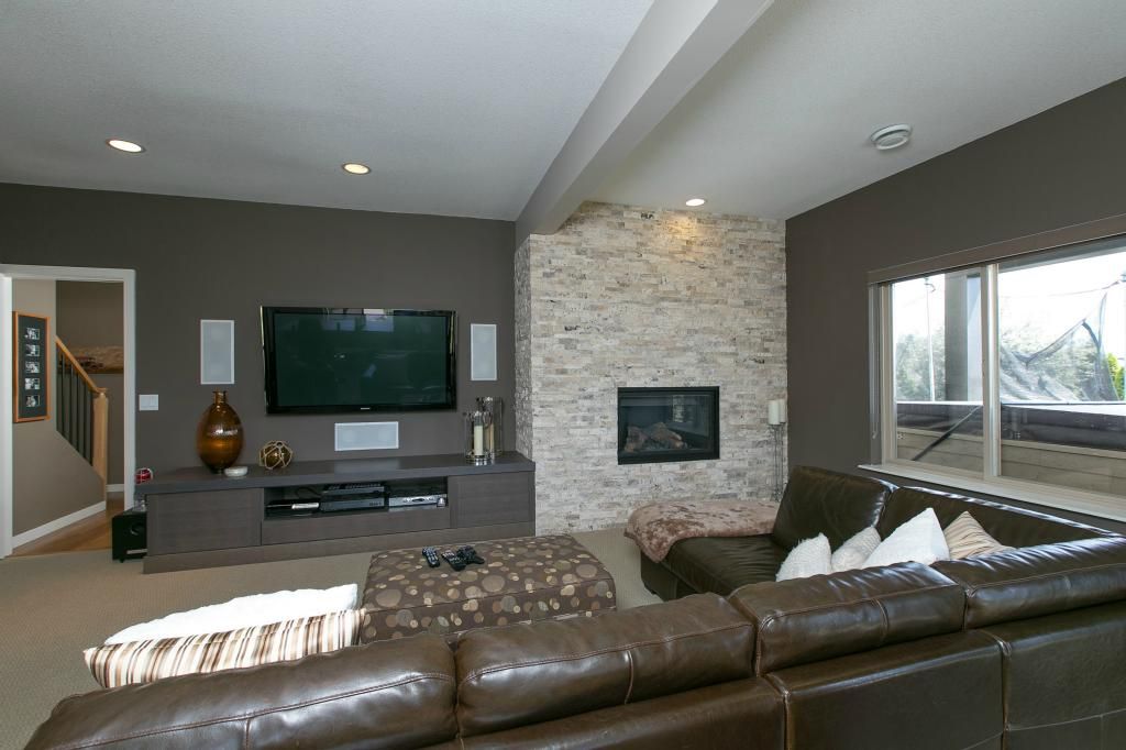 listing image 16513290200237387647