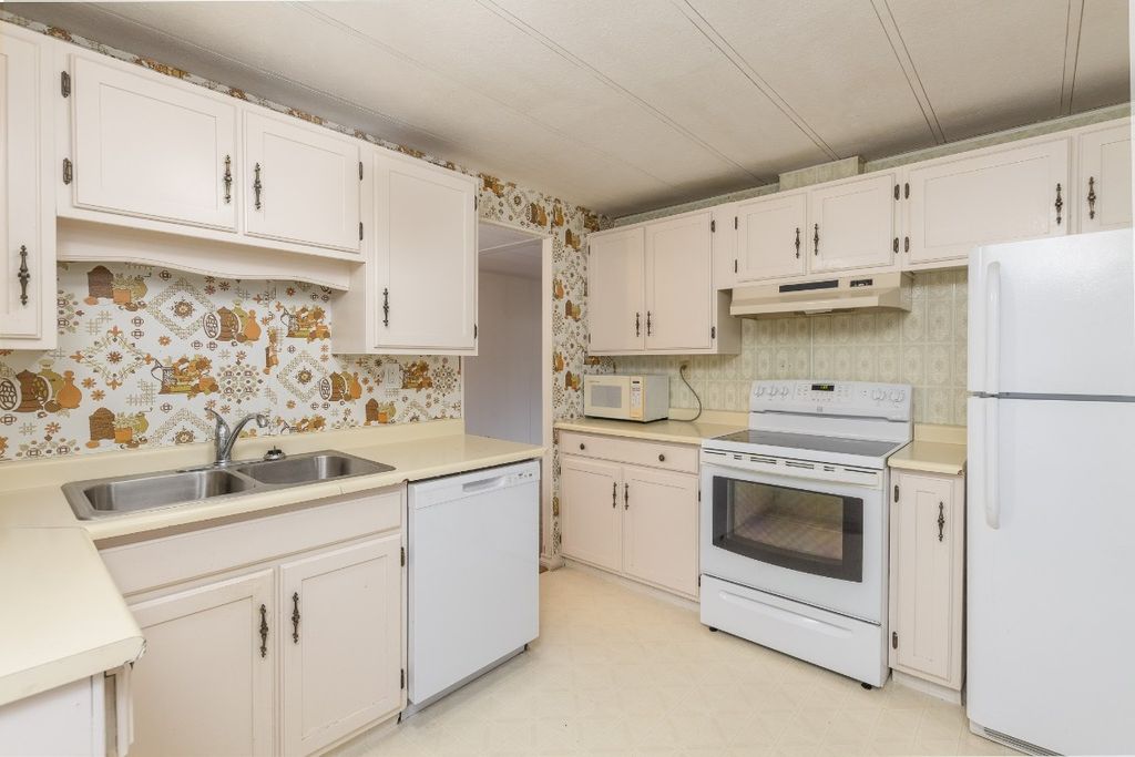 listing image 16513315030238847954