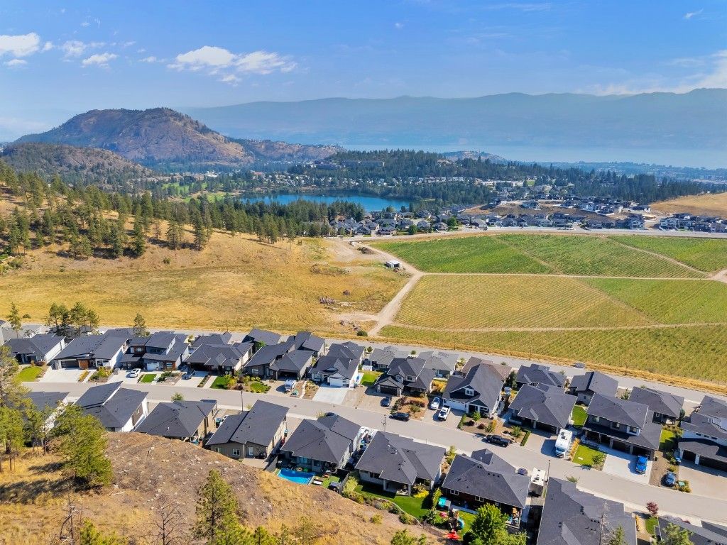 listing image 16510401384374437085