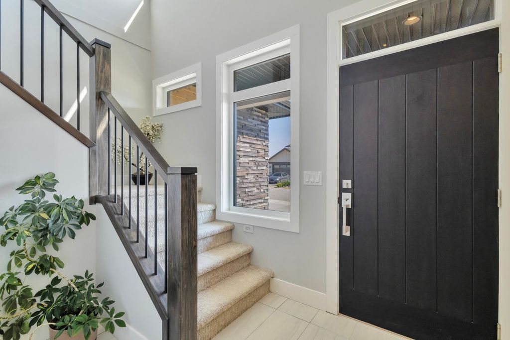 listing image 16516351562145537892