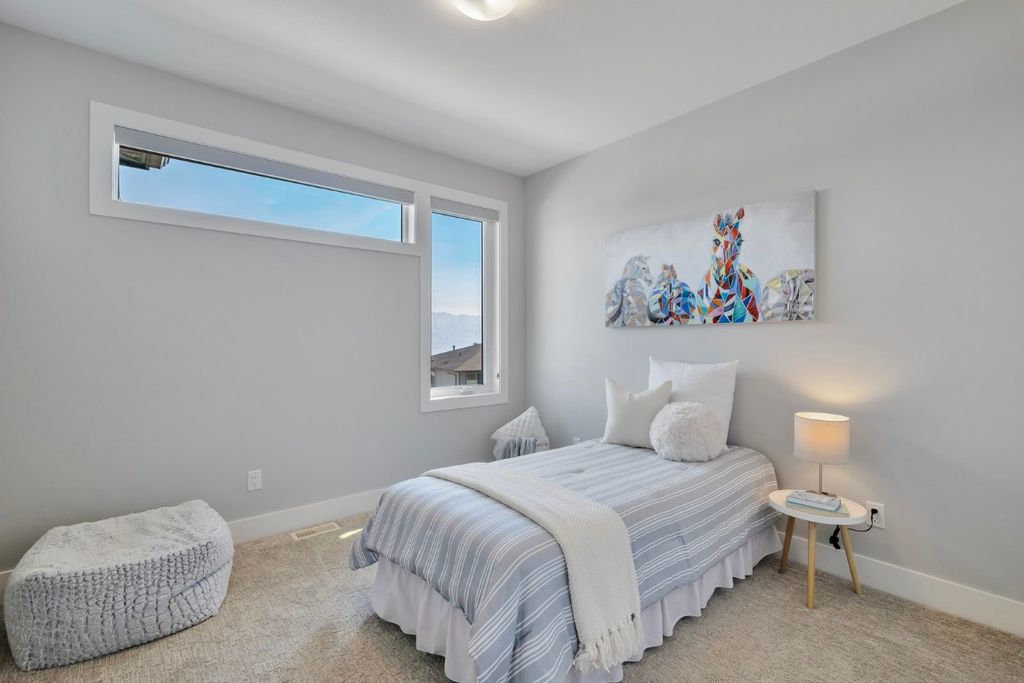 listing image 16511999501417995049