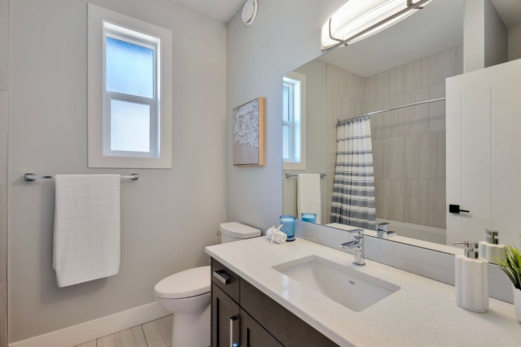 listing image 16514503271832756938