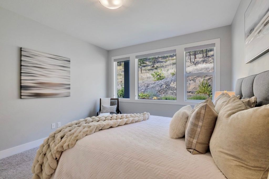 listing image 16519417526364966320