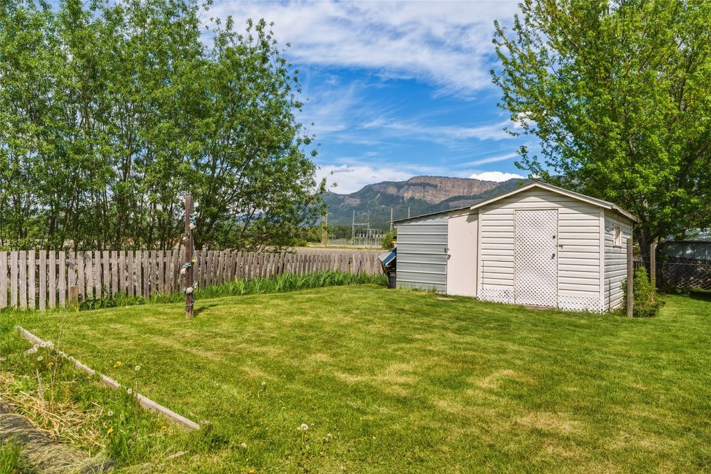 listing image 16517515549771119923